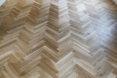 Parquet herringbone oak flooring